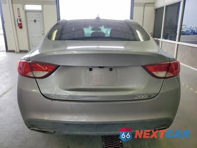 Zdjęcie 6 z 12 samochodu: 2015 CHRYSLER 200 S VIN:1C3CCCBBXFN529296 - miniatura