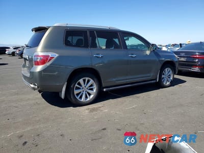 Trzecie zdjęcie samochodu z tyłu: 2008 TOYOTA HIGHLANDER HYBRID VIN:JTEEW41A182018506 - miniatura