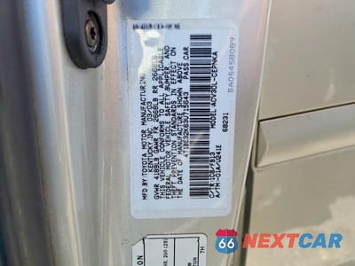 Zdjęcie 12 z 12 samochodu: 2003 TOYOTA CAMRY LE VIN:4T1BE32K63U715643 - miniatura