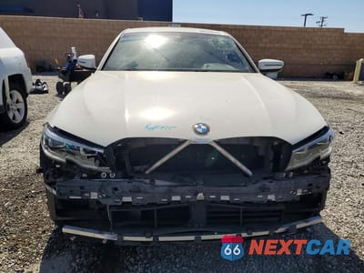 Piąte zdjęcie samochodu w środku: 2019 BMW 330I VIN:WBA5R1C55KAK09348 - miniatura