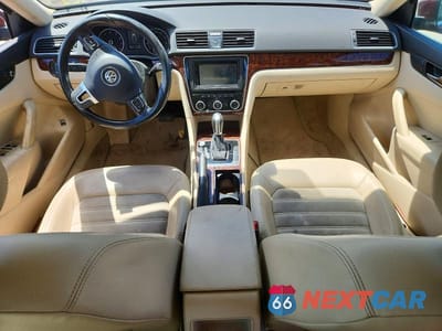 Zdjęcie 8 z 13 samochodu: 2012 VOLKSWAGEN PASSAT SEL VIN:1VWCP7A39CC030253 - miniatura