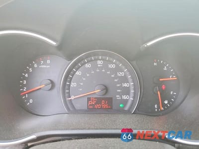 Zdjęcie 9 z 13 samochodu: 2015 KIA SORENTO LX VIN:5XYKT4A79FG585599 - miniatura