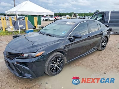 2022 TOYOTA CAMRY HYBRID NIGHTSH 4T1G11AK5NU710816 - główne zdjęcie licytacji z USA - miniatura
