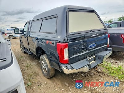 Drugie zdjęcie samochodu z przodu: 2017 FORD F250 SUPER DUTY VIN:1FTBF2B63HEC52697 - miniatura
