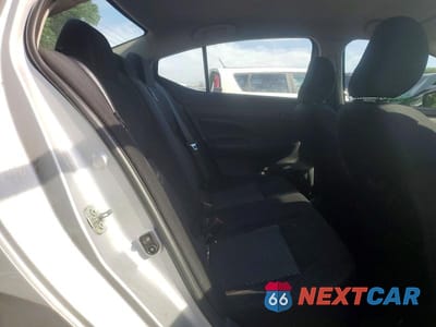 Zdjęcie 10 z 13 samochodu: 2020 NISSAN VERSA S VIN:3N1CN8DV6LL833959 - miniatura