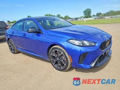 Czwarte zdjęcie samochodu z boku: 2026 BMW 228XI VIN:WBA23GG05T7T91041 - miniatura