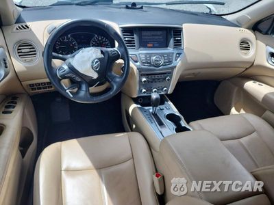 Zdjęcie 8 z 14 samochodu: 2017 NISSAN PATHFINDER SL VIN:5N1DR2MN3HC694164 - miniatura