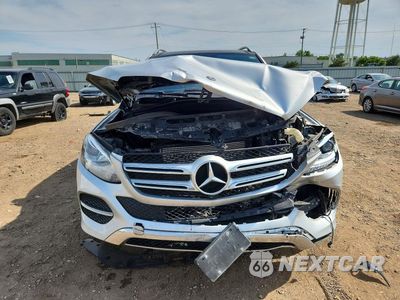 Piąte zdjęcie samochodu w środku: 2018 MERCEDES-BENZ GLE 350 4MATIC VIN:4JGDA5HB0JB146286 - miniatura
