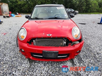 Piąte zdjęcie samochodu w środku: 2012 MINI COOPER CLUBMAN VIN:WMWZF3C55CT488733 - miniatura