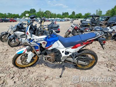 Trzecie zdjęcie samochodu z tyłu: 2018 HONDA CRF1000 D2 VIN:JH2SD0458JK200138 - miniatura