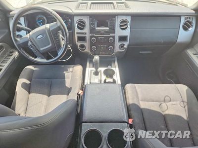 Zdjęcie 8 z 13 samochodu: 2017 FORD EXPEDITION XLT VIN:1FMJU1HT2HEA40796 - miniatura