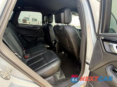 Zdjęcie 6 z 10 samochodu: 2015 PORSCHE MACAN S VIN:WP1AB2A53FLB55393 - miniatura