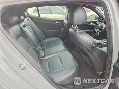 Zdjęcie 10 z 12 samochodu: 2023 KIA STINGER GT LINE VIN:KNAE35LDXP6125651 - miniatura