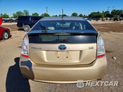 Zdjęcie 6 z 12 samochodu: 2011 TOYOTA PRIUS FOUR VIN:JTDKN3DU2B0314664 - miniatura