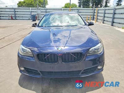Piąte zdjęcie samochodu w środku: 2016 BMW 528 I VIN:WBA5A5C53GG352494 - miniatura