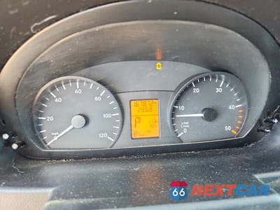 Zdjęcie 9 z 13 samochodu: 2011 MERCEDES-BENZ SPRINTER VIN:WD3PE7CC7B5574416 - miniatura