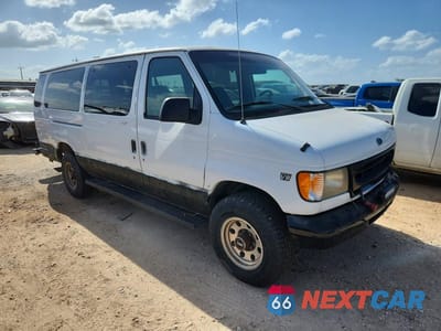 Czwarte zdjęcie samochodu z boku: 1999 FORD ECONOLINE E350 SUPER DUTY WAGON VIN:1FBSS31F5XHB20724 - miniatura