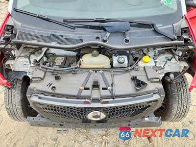 Zdjęcie 11 z 12 samochodu: 2017 SMART FORTWO VIN:WMEFJ5DA2HK205604 - miniatura