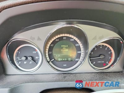 Zdjęcie 9 z 12 samochodu: 2011 MERCEDES-BENZ C 300 VIN:WDDGF5EB7BR158957 - miniatura