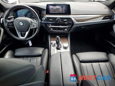 Zdjęcie 8 z 12 samochodu: 2020 BMW 530 XI VIN:WBAJR7C02LCE53747 - miniatura