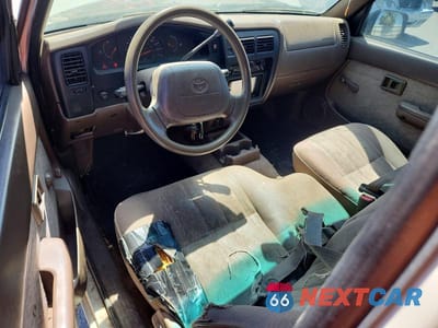 Zdjęcie 8 z 13 samochodu: 1998 TOYOTA TACOMA XTRACAB VIN:4TAVL52N9WZ016510 - miniatura