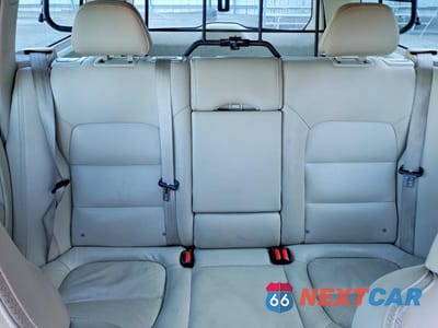 Zdjęcie 10 z 13 samochodu: 2016 VOLVO XC70 T5 PREMIER VIN:YV4612NK1G1237028 - miniatura