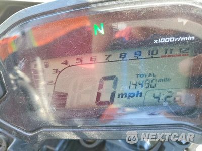 Zdjęcie 7 z 9 samochodu: 2016 HONDA CB300 F VIN:MLHNC5215G5201337 - miniatura