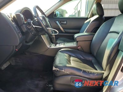 Zdjęcie 7 z 13 samochodu: 2006 INFINITI FX35 BASE VIN:JNRAS08W96X201239 - miniatura