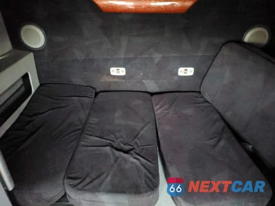 Zdjęcie 6 z 10 samochodu: 2011 VOLVO VN VNL VIN:4V4NC9EJ0BN297252 - miniatura