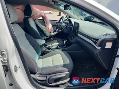 Zdjęcie 7 z 12 samochodu: 2020 HYUNDAI IONIQ SE VIN:KMHC75LCXLU201988 - miniatura