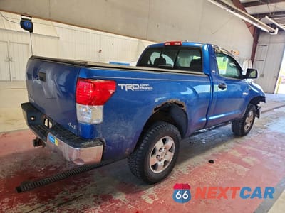 Trzecie zdjęcie samochodu z tyłu: 2007 TOYOTA TUNDRA BASE VIN:5TFKT52117X001193 - miniatura