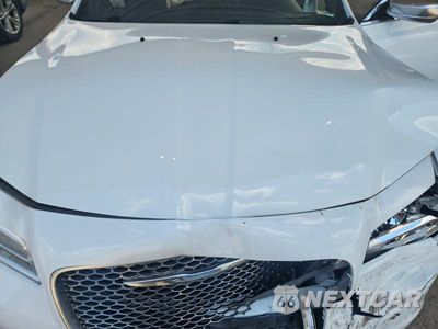 Zdjęcie 11 z 12 samochodu: 2015 CHRYSLER 300C PLATINUM VIN:2C3CCASG8FH792900 - miniatura