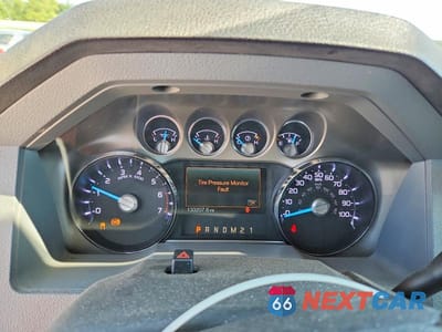 Zdjęcie 9 z 12 samochodu: 2011 FORD F250 SUPER DUTY VIN:1FT7W2B61BEC91687 - miniatura