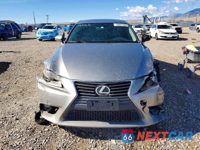 Piąte zdjęcie samochodu w środku: 2015 LEXUS IS 250 VIN:JTHBF1D24F5048300 - miniatura