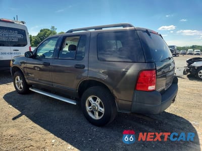 Drugie zdjęcie samochodu z przodu: 2005 FORD EXPLORER XLS VIN:1FMZU72E55UB54129 - miniatura