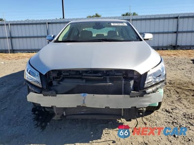 Piąte zdjęcie samochodu w środku: 2016 BUICK LACROSSE VIN:1G4GB5G32GF101341 - miniatura