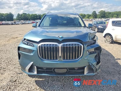 Piąte zdjęcie samochodu w środku: 2023 BMW X7 XDRIVE40I VIN:5UX23EM01P9R09411 - miniatura