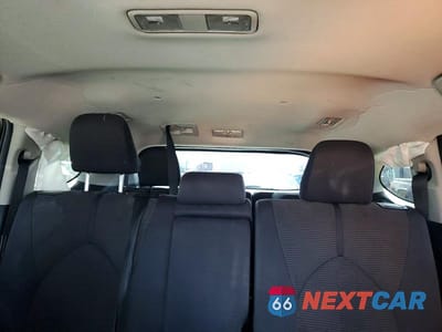 Zdjęcie 10 z 13 samochodu: 2022 TOYOTA HIGHLANDER LE VIN:5TDBZRBH1NS587805 - miniatura