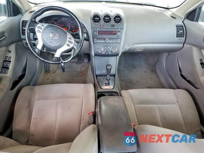 Zdjęcie 8 z 12 samochodu: 2008 NISSAN ALTIMA 2.5 VIN:1N4AL21E68C153306 - miniatura