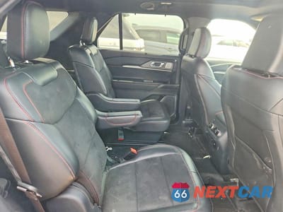 Zdjęcie 10 z 12 samochodu: 2025 FORD EXPLORER ST VIN:1FMWK8GC0SGA22525 - miniatura