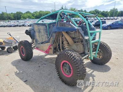 Czwarte zdjęcie samochodu z boku: 2016 POLARIS RZR UTILITY VEHICLE VIN:3NSVDE924GF459666 - miniatura