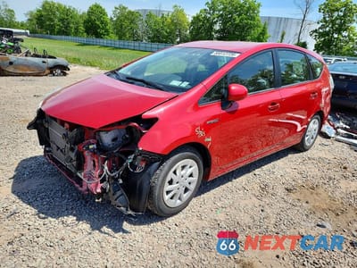 2014 TOYOTA PRIUS V THREE JTDZN3EU5E3324377 - główne zdjęcie licytacji z USA - miniatura