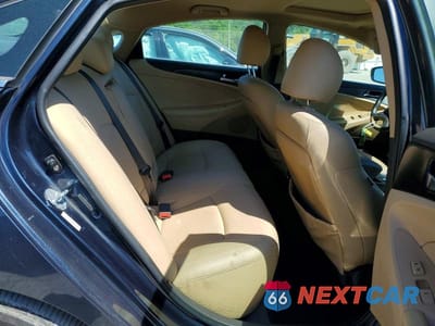 Zdjęcie 10 z 12 samochodu: 2011 HYUNDAI SONATA LIMITED VIN:5NPEC4AC2BH041474 - miniatura