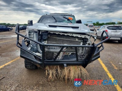 Piąte zdjęcie samochodu w środku: 2020 GMC SIERRA K2500 DENALI VIN:1GT49REYXLF269067 - miniatura