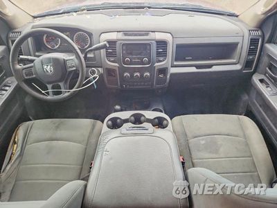 Zdjęcie 8 z 13 samochodu: 2017 RAM 3500 ST VIN:3C63RRGLXHG754626 - miniatura