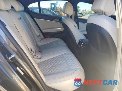 Zdjęcie 10 z 12 samochodu: 2024 GENESIS G70 3.3T SPORT ADVANCED VIN:KMTG54SE0RU137950 - miniatura
