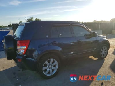 Trzecie zdjęcie samochodu z tyłu: 2011 SUZUKI GRAND VITARA JLX VIN:JS3TD0D76B4100870 - miniatura