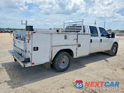 Trzecie zdjęcie samochodu z tyłu: 2016 FORD F350 SUPER DUTY VIN:1FD8W3G66GEC18725 - miniatura