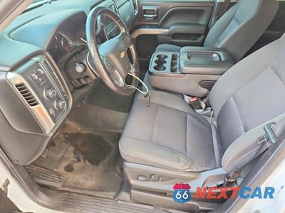 Zdjęcie 7 z 12 samochodu: 2018 CHEVROLET SILVERADO K1500 LT VIN:1GCUKREC3JF245778 - miniatura