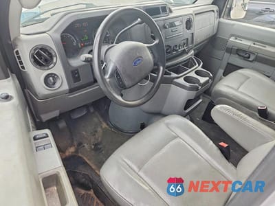 Zdjęcie 8 z 12 samochodu: 2012 FORD ECONOLINE E250 VAN VIN:1FTNE2EL7CDB20140 - miniatura